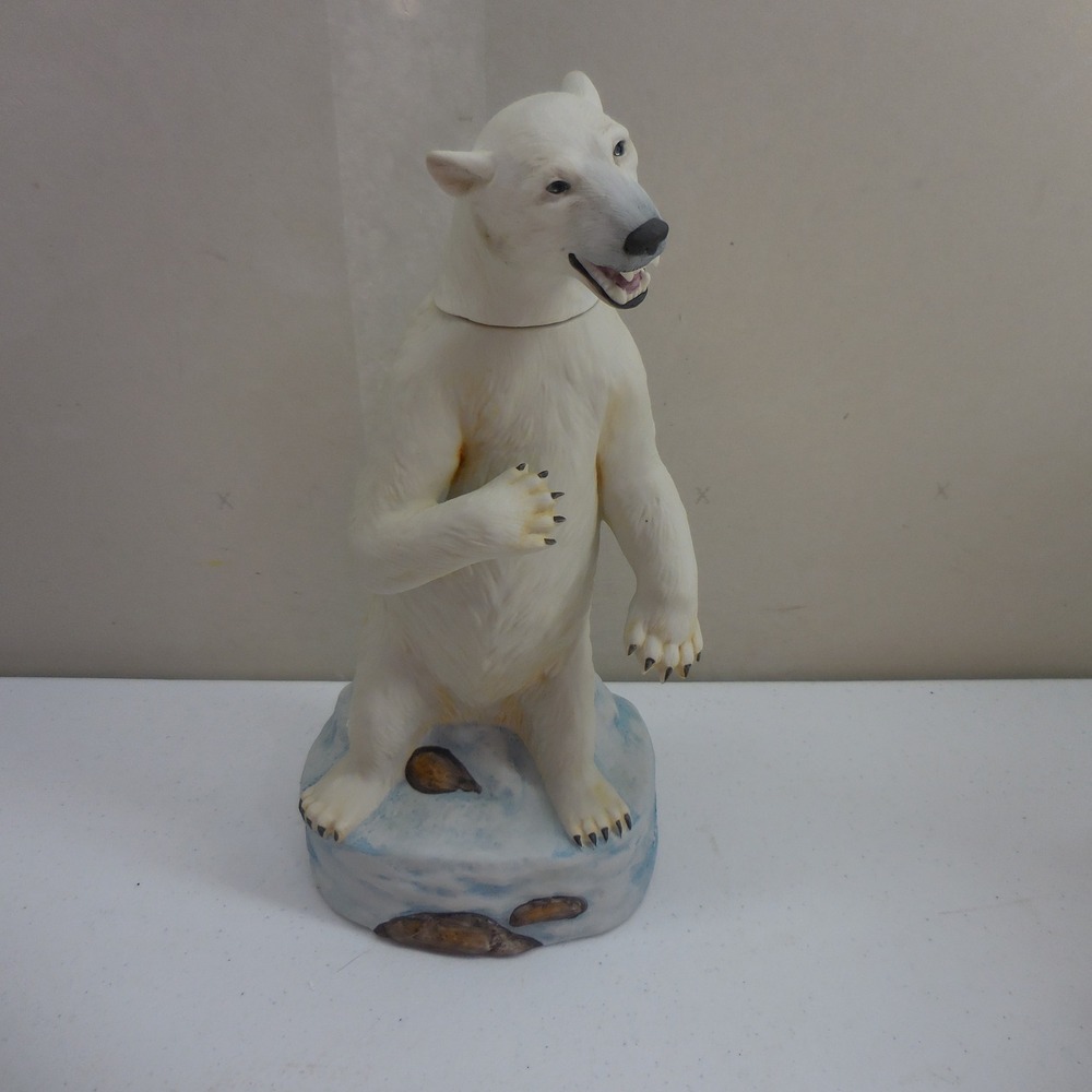 Ski Country Alaskan Polar Bear 1984 Whiskey Decanter Alaska Statehood 25th Anniv